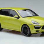 Porsche Cayenne GTS 92A Peridot Roheline GT Spirit 1:18 - image 4 of 6