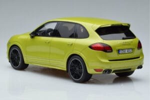 Porsche Cayenne GTS 92A Peridot Roheline GT Spirit 1:18 GT020A Vaik - pilt 5/6