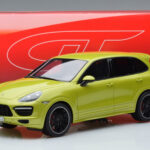 Porsche Cayenne GTS 92A Peridot Roheline GT Spirit 1:18 - image 6 of 6