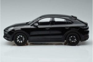 Porsche Cayenne E3 S Coupe Minichamps 1:18 187673 Metall - pilt 3/6