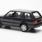 Range Rover P38 4.6 HSE Must Metallik AUTOart 1:18 - image 5 of 9
