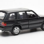 Range Rover P38 4.6 HSE Must Metallik AUTOart 1:18 - image 6 of 9