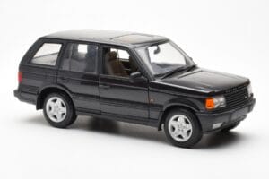 Range Rover P38 4.6 HSE Must Metallik AUTOart 1:18 70017 Metall - pilt 7/9
