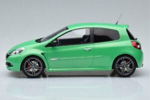 Renault Clio 3 RS Roheline Otto 1:18 OT900 Vaik - pilt 3/6