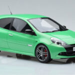 Renault Clio 3 RS Roheline Otto 1:18 - image 4 of 6