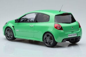 Renault Clio 3 RS Roheline Otto 1:18 OT900 Vaik - pilt 5/6