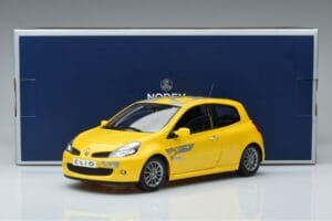 Renault Clio RS Mk3 F1 Team Norev 1:18 185236 Metall - pilt 7/7