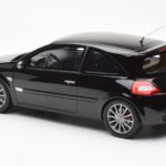 Renault Megane 2 RS Phase 2 Must Otto 1:18 - image 5 of 6