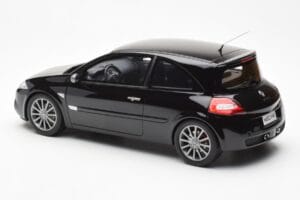 Renault Megane 2 RS Phase 2 Must Otto 1:18 OT1054 Vaik - pilt 5/6