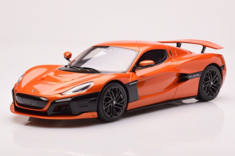 Rimac Nevera Oranž GT Spirit 1:18
