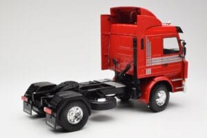 Scania 143M 470 Topline Punane MCG 1:18 MCG18142 Metall - pilt 3/8
