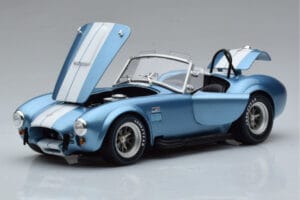 Shelby Cobra 427 S/C Helesinine Kyosho 1:18 08048SBL Metall - pilt 2/9
