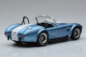 Shelby Cobra 427 S/C Helesinine Kyosho 1:18 08048SBL Metall - pilt 3/9