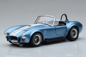 Shelby Cobra 427 S/C Helesinine Kyosho 1:18