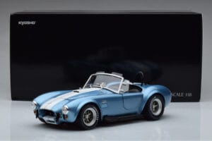 Shelby Cobra 427 S/C Helesinine Kyosho 1:18 08048SBL Metall - pilt 9/9