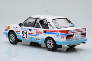 Skoda 130 LR #21 L. Krecek / B. Motl Rally Acropolis 1986 IXO 1:18 18RMC157A Metall - pilt 4/6