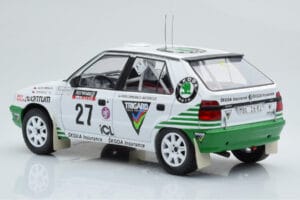 Skoda Felicia #27 P. Sibera / P. Gross Rally RAC Lombard 1995 IXO 1:18 18RMC148 Metall - pilt 5/6