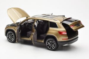 Skoda Kodiaq Kuldne FAW 1:18 ZSX000001GOL Metall - pilt 5/8