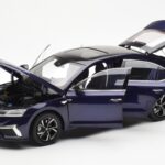 Skoda Octavia Pro Sinine FAW 1:18 - image 2 of 8