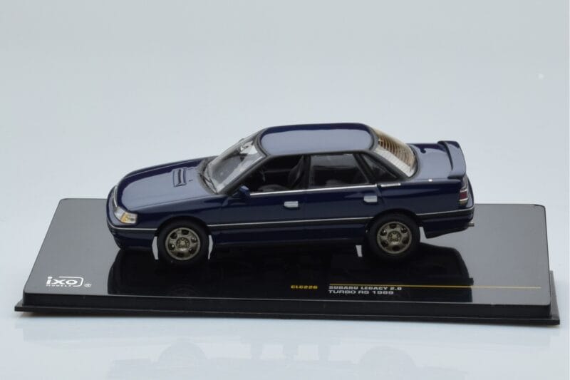 Subaru Legacy BC 2.0 Turbo RS Sinine IXO 1:43