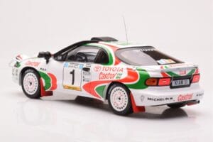 Toyota Celica Turbo 4WD ST185 #1 J. Kankkunen / J. Piironen Safari Rally 1993 IXO 1:18 18RMC150A Metall - pilt 5/6