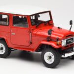 Toyota Land Cruiser FJ40 Van Punane Kyosho 1:18 - image 6 of 8