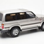 Toyota Land Cruiser HDJ80 Beež Metallik Otto 1:18 - image 2 of 6