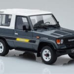 Toyota Land Cruiser LJ73 Hall Otto 1:18 - image 4 of 6