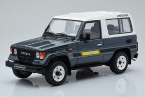 Toyota Land Cruiser LJ73 Hall Otto 1:18