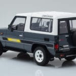 Toyota Land Cruiser LJ73 Hall Otto 1:18 - image 5 of 6