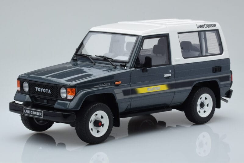 Toyota Land Cruiser LJ73 Hall Otto 1:18
