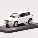 Toyota RAV4 XA30 Valge Minichamps 1:43 - image 2 of 4