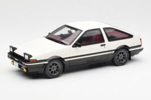 Toyota Sprinter Trueno AE86 Valge Otto 1:18
