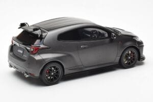 Toyota GR Yaris Circuit Package Must Otto 1:18 OT1046 Metall - pilt 2/6