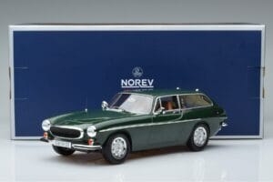 Volvo 1800 ES Roheline Norev 1:18 188720 Metall - pilt 7/7