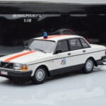Volvo 240 GL Politsei Belgia Minichamps 1:18 - image 6 of 6