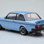 Volvo 240 Turbo Helesininine IXO 1:18 - image 5 of 6