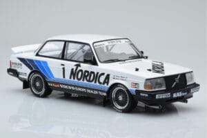 Volvo 240 Turbo Nordica #1 J. Cecotto / A. Olafsson ETCC Brno 1986 IXO 1:18 18RMC087 Metall - pilt 4/6