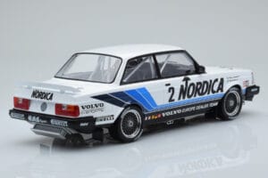 Volvo 240 Turbo Nordica #2 U. Granberg / T. Lindstrom ETCC Brno 1986 IXO 1:18 18RMC088 Metall - pilt 2/6
