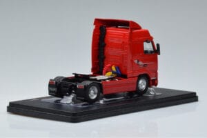 Volvo FH12 Punane IXO 1:43 TR123 Metall - pilt 2/6