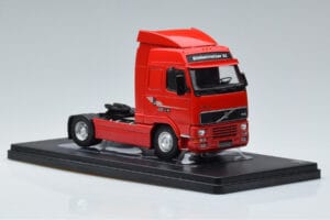 Volvo FH12 Punane IXO 1:43 TR123 Metall - pilt 4/6