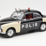 Volvo P121 Politsei Revell 1:18