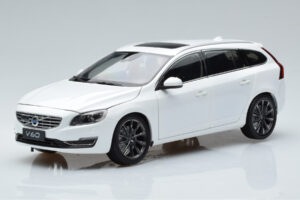 Volvo V60 D3 Crystal Valge FAW 1:18