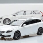 Volvo V60 D3 Crystal Valge FAW 1:18 - image 7 of 7