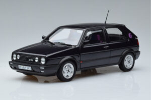 Volkswagen Golf GTI Mk2 Fire and Ice Lilla Norev 1:18