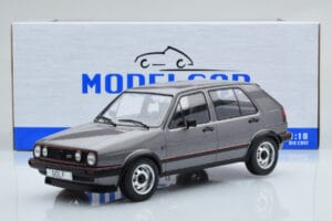 Volkswagen Golf GTI Mk2 Hall MCG 1:18 MCG18390 Metall - pilt 6/6