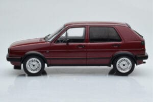 Volkswagen Golf GTI Mk2 Punane MCG 1:18 MCG18391 Metall - pilt 3/6