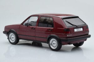 Volkswagen Golf GTI Mk2 Punane MCG 1:18 MCG18391 Metall - pilt 5/6