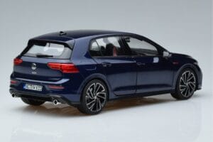Volkswagen Golf GTI Mk8 Sinine Norev 1:18 188594 Metall - pilt 3/7