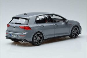 Volkswagen Golf GTI Mk8 Norev 1:18 188590 Metall - pilt 3/7